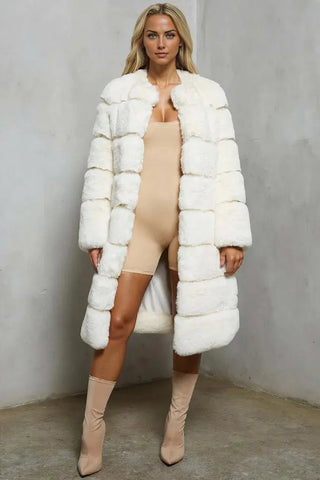 Winter Knee Length Oversize Faux Fur Coat 