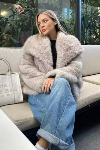 Womens Wide Lapel Collar Short Oversize Faux Fur Coat